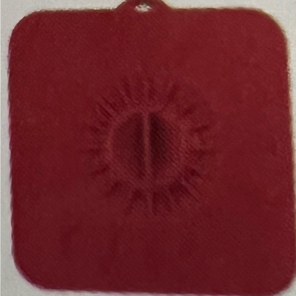 Square silicone lid